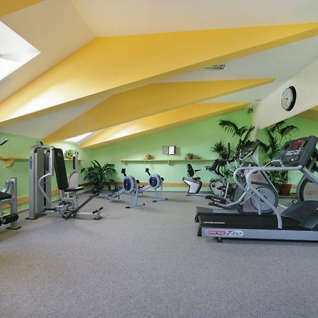 Tx Hotel Hostinne  Екстер'єр фото