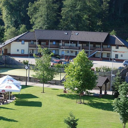 Tx Hotel Hostinne  Екстер'єр фото