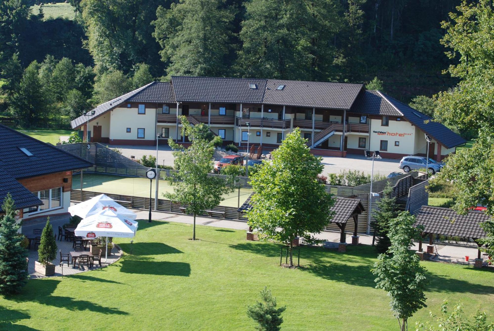 Tx Hotel Hostinne  Екстер'єр фото